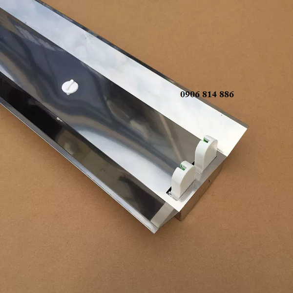 Đèn chóa phản quang Inox 1m2
