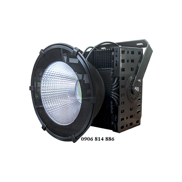 Đèn pha cẩu tháp LED 600W